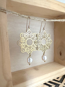 Mandala earrings with a Pearl drop