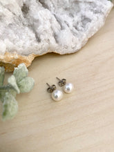 Load image into Gallery viewer, White Freshwater Pearls on Surgical Steel Posts - 7.5-8mm