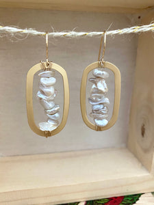 Keshi pearls and brass oval earrings - Gold Filled Ear Wires